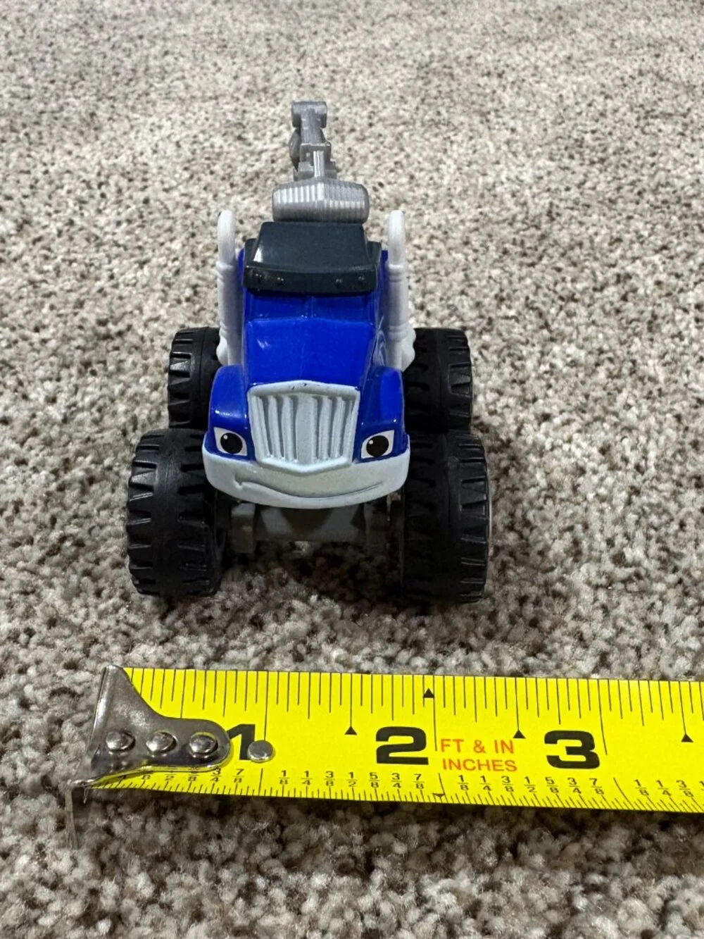 Blaze Monster Machines Tow Truck Crusher FHV25 Diecast Fisher Price
